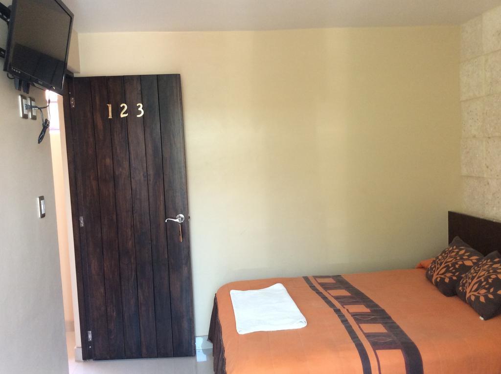 Hotel Juros Catemaco Exteriör bild